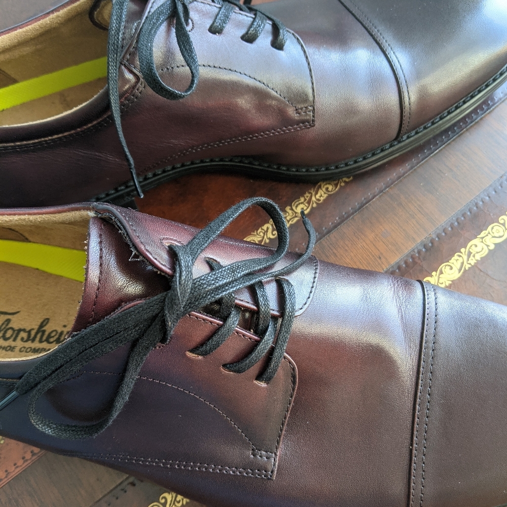 Brand New Mens Burgundy Florsheim Dress Shoes